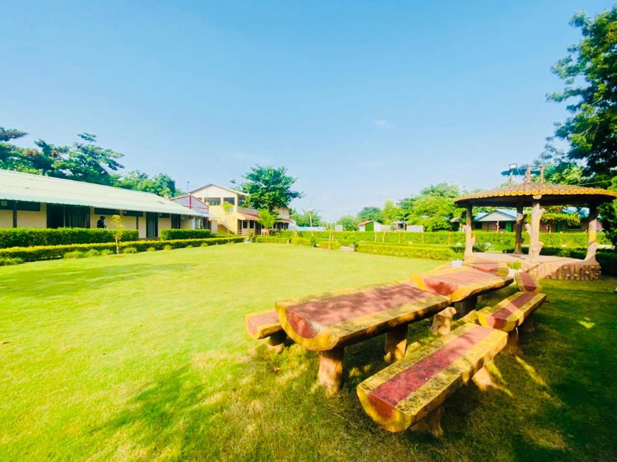 Lighthouse Waterpark And Resort Mansar Exterior photo